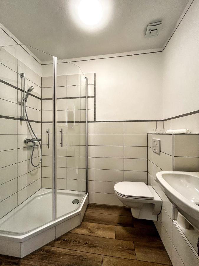 Kleines Bahnhofshotel Greifenstein Ngoại thất bức ảnh